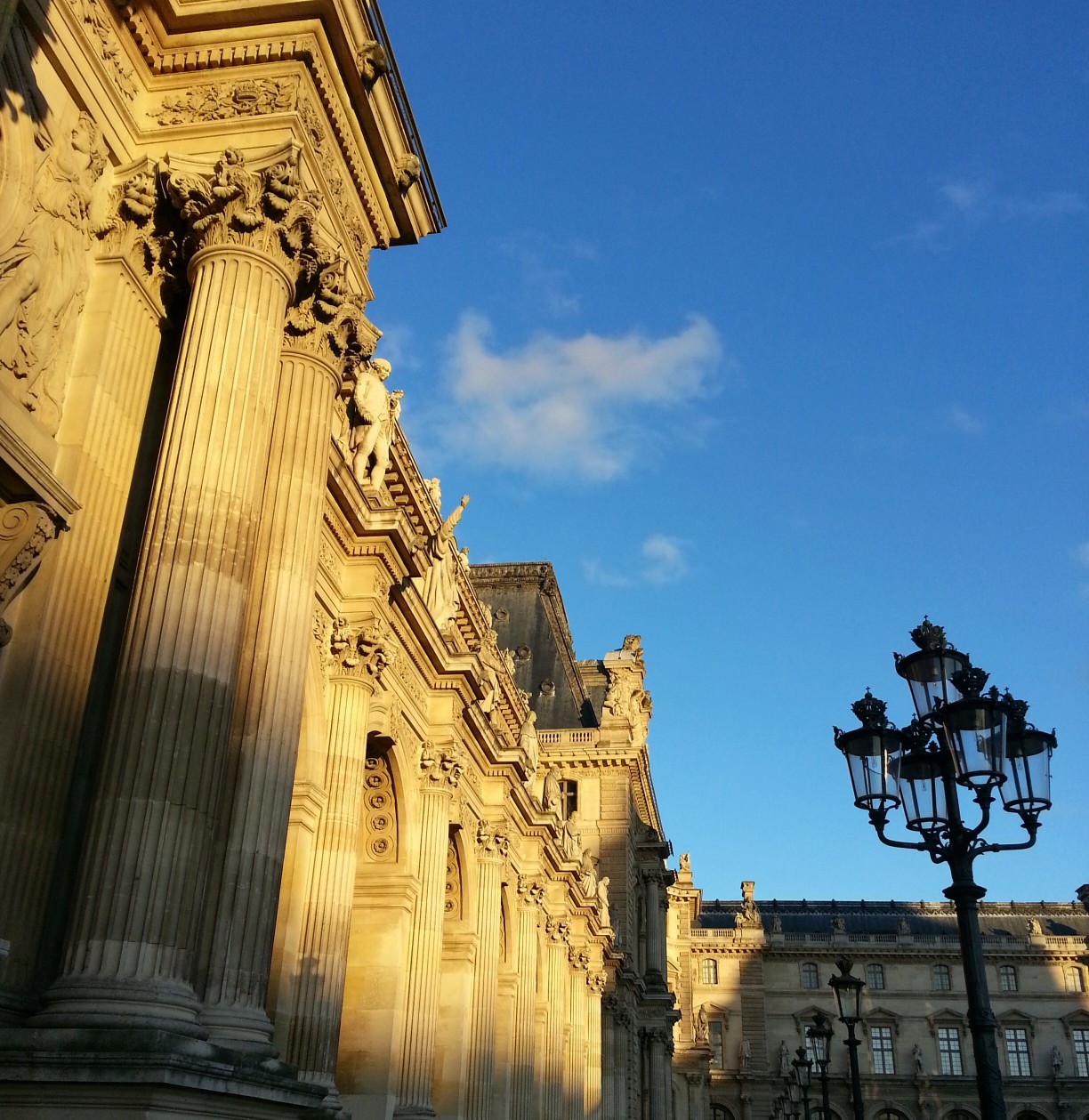 paris ciel bleu